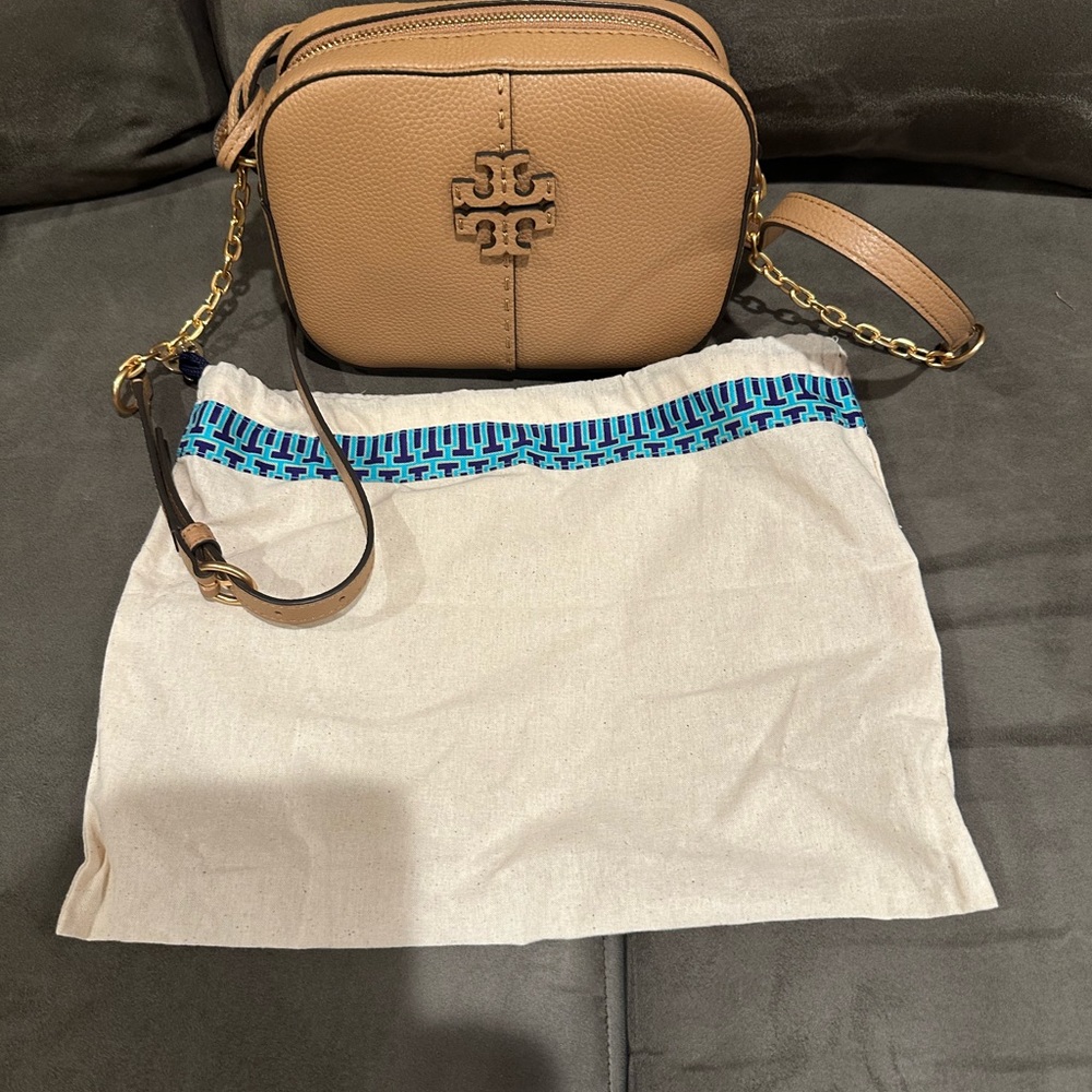 Tory Burch Crossbody Pocketbook brand new